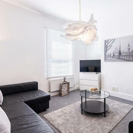 The Urban Apartment Doncaster Luaran gambar
